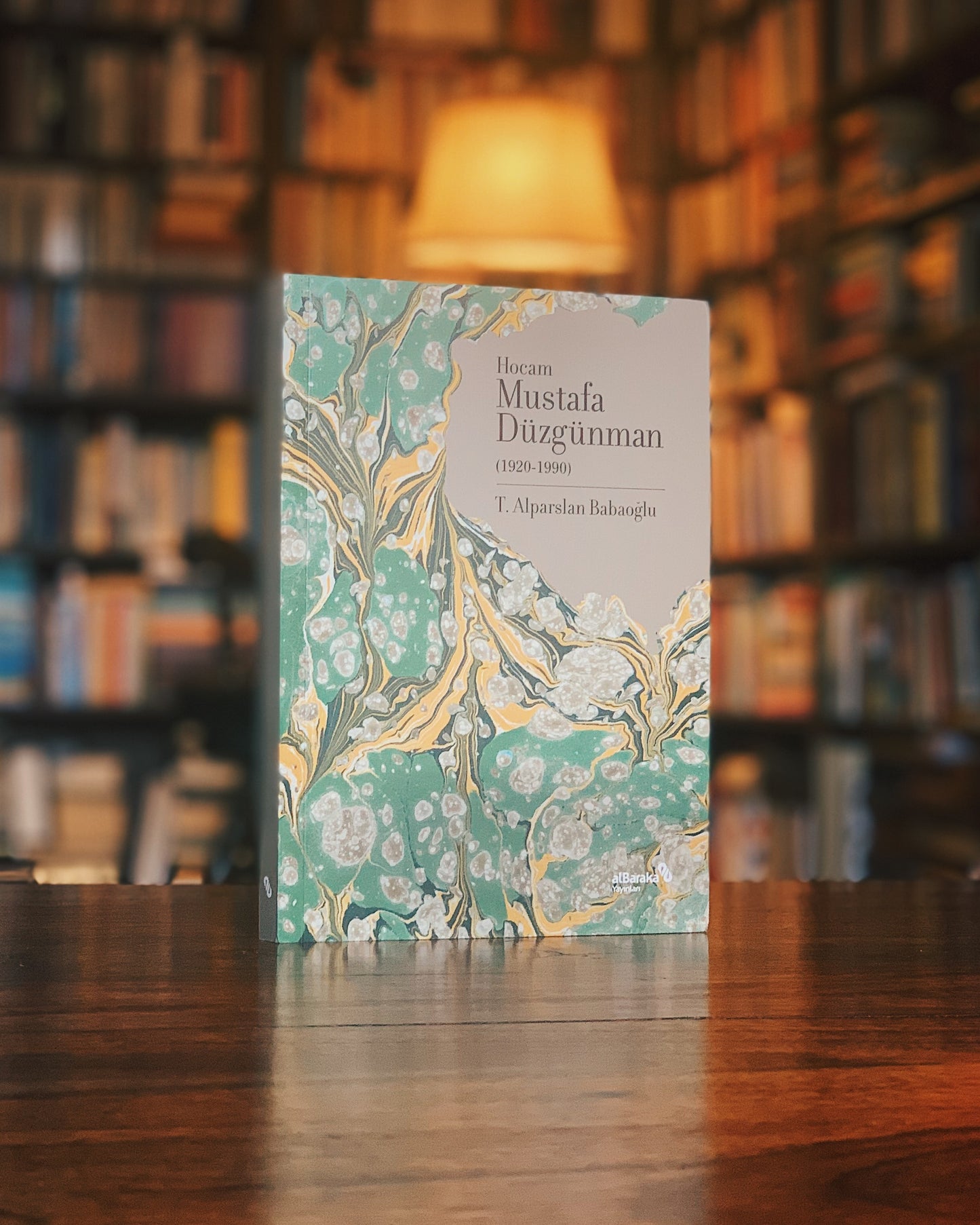 Hocam Mustafa Düzgünmüş (1920-1990), T. Alparslan Babaoğlu (Alparslan Babaoğlu’nun eseri bir Ebrû ile)